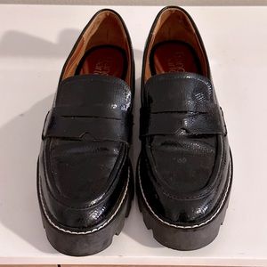 Cute black patent leather Franco Sarto oxfords